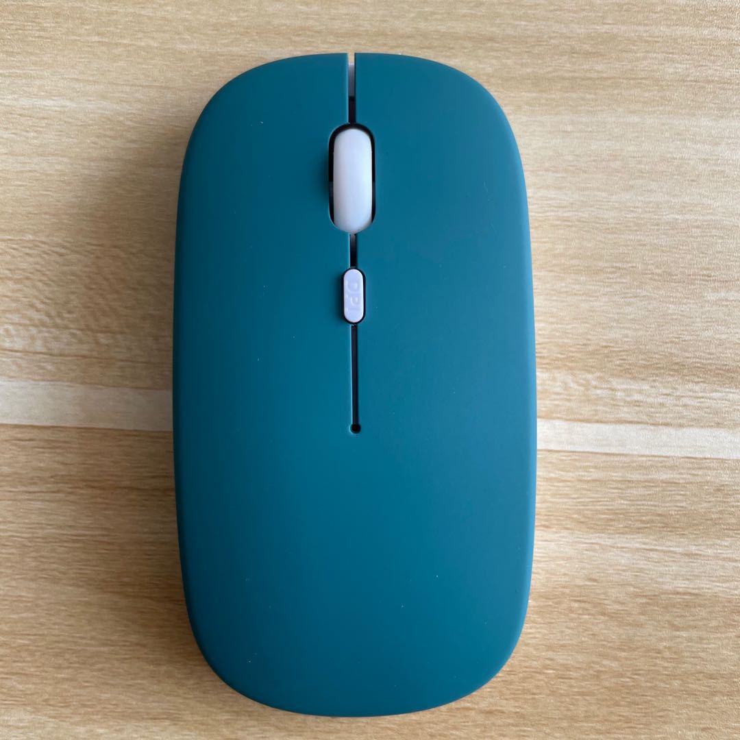 Dual-mode Charging Wireless Mouse