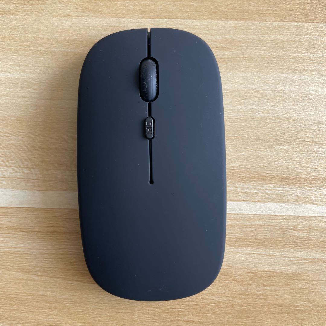 Dual-mode Charging Wireless Mouse